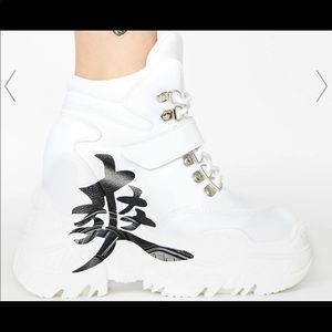 Icy bad signal platform sneakers